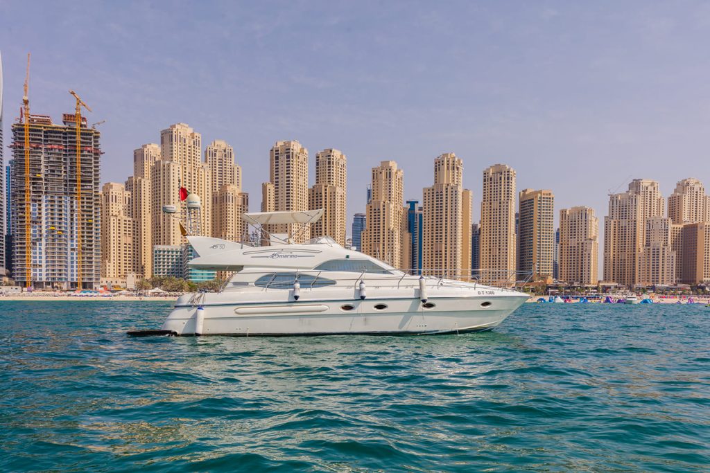 Dubai Harbour Luxury Yachts