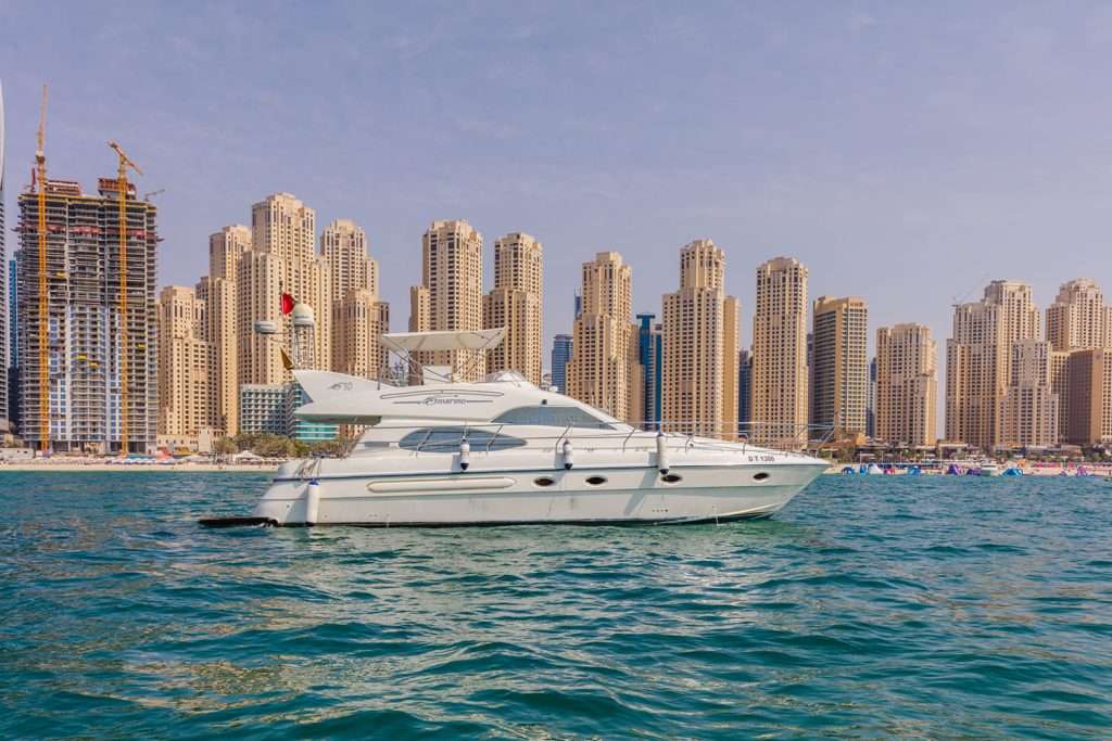 Private Dubai Yacht Tour