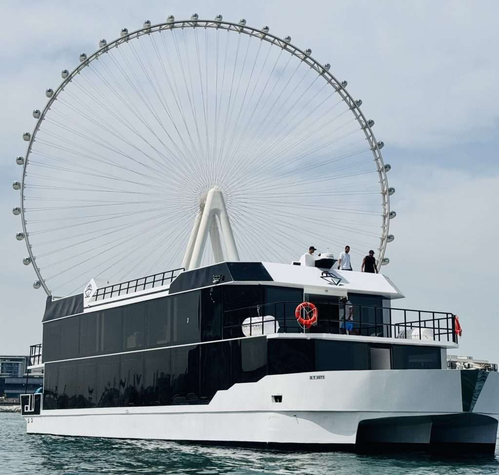 Book Houseboat in Dubai